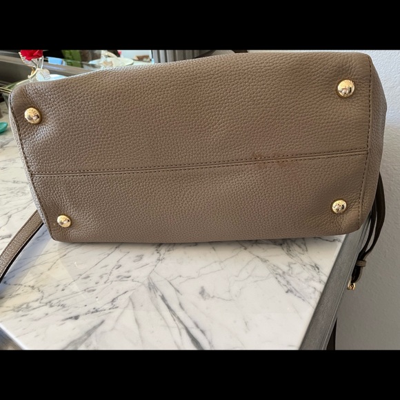 Michael Kors Gilmore satchel - Picture 5 of 6